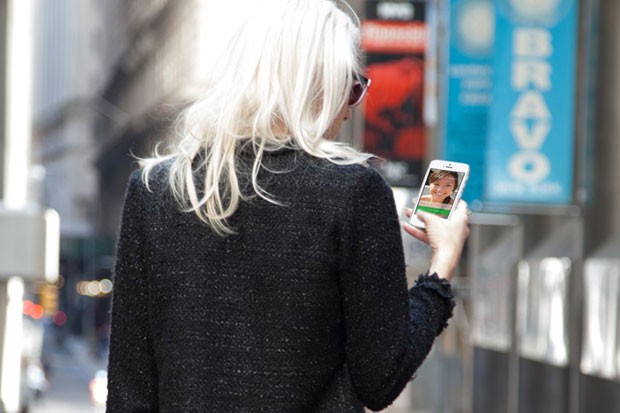 Volejte ode dneška s iPhonem zdarma