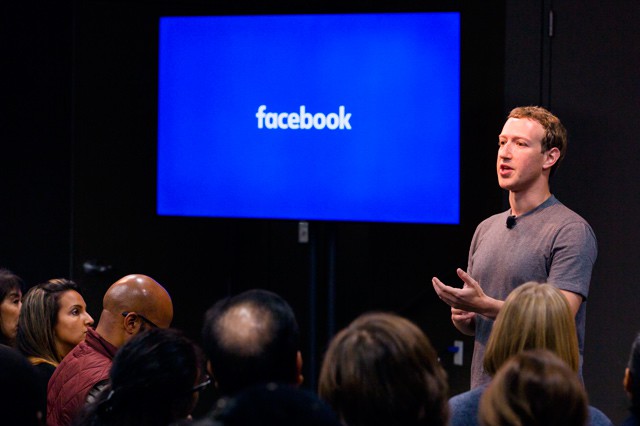 Facebook chystá nové tlačítko