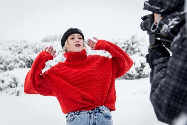 O2 se podílelo na natáčení videoklipu Emmy Drobné