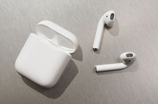 Apple AirPods už nejsou! Musíte si počkat