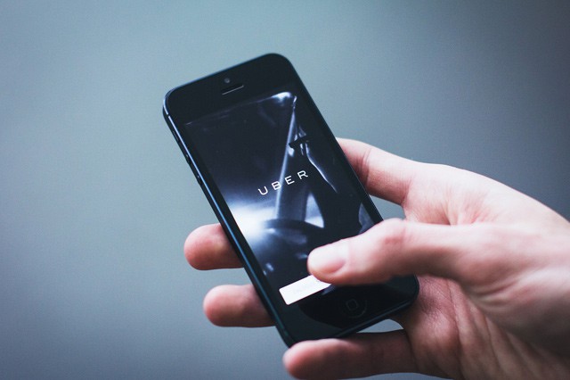 Soudní dvůr uznal Uber jako taxislužbu