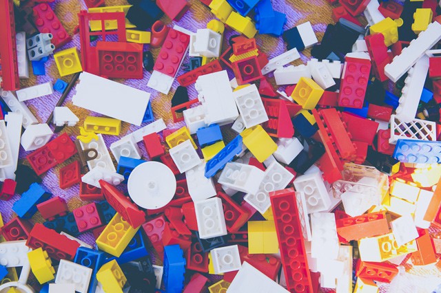 LEGO jako onlinovka i sociální síť? Gigant cílí na malé děti
