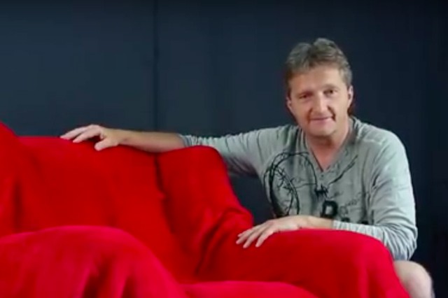 Bosák má na YouTube svou vlastní talkshow