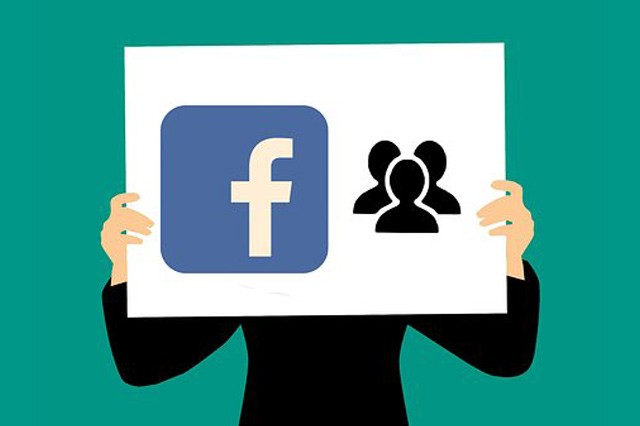Na kolik by přišel Facebook bez reklam?