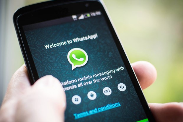 Facebook zaplatí za WhatsApp miliardy