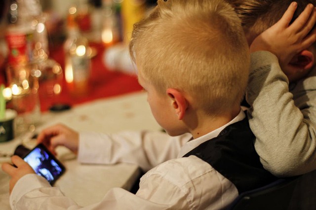 Skenování obličeje pomůže odehnat děti od telefonu
