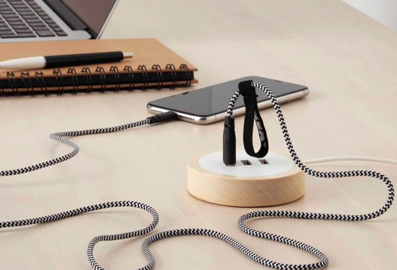 IKEA Lightning kabel pro iPhone je kvalitnější než originál