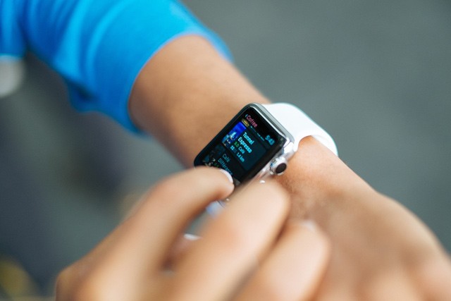 Apple Watch zachránily muži z Norska život
