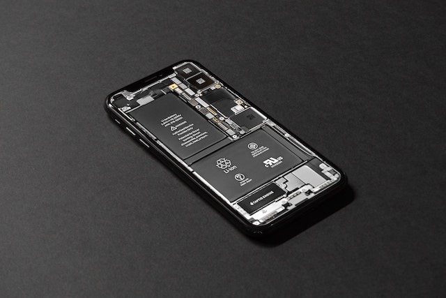 Nový iOS rozpozná neoriginální baterii a zablokuje některé funkce