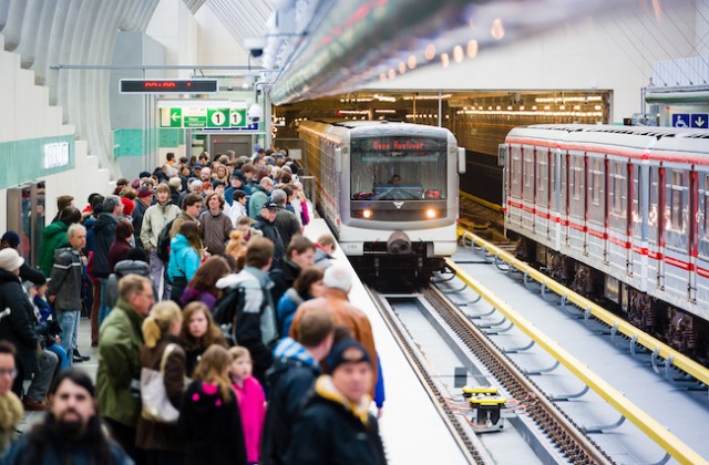 Praha může do metra nasadit autopiloty