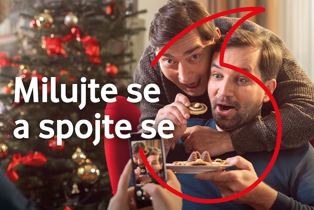 Vodafone k Vánocům naděluje další neomezená data