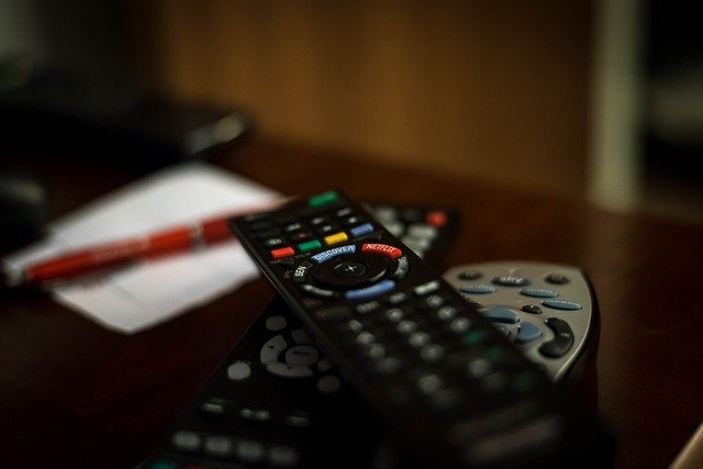 Přechod na DVB-T2 začíná už zítra. Levné set-top boxy jsou vyprodané