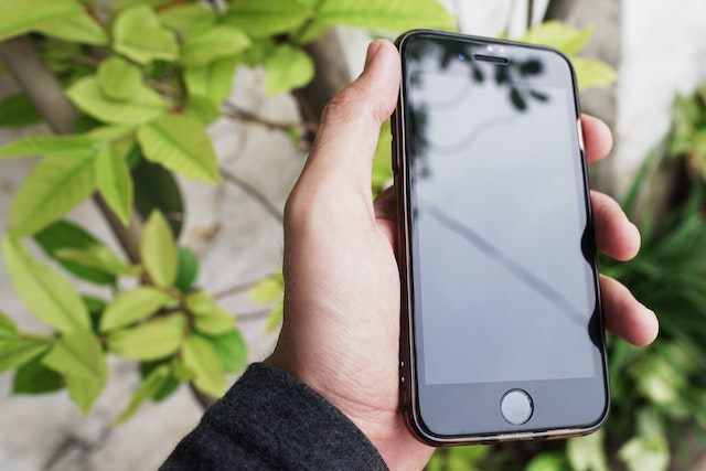 iPhone SE 2 bude stát jen 9 000 Kč bez DPH