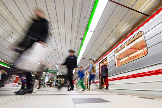 Bezplatná Wi-Fi v pražském metru skončí v roce 2022