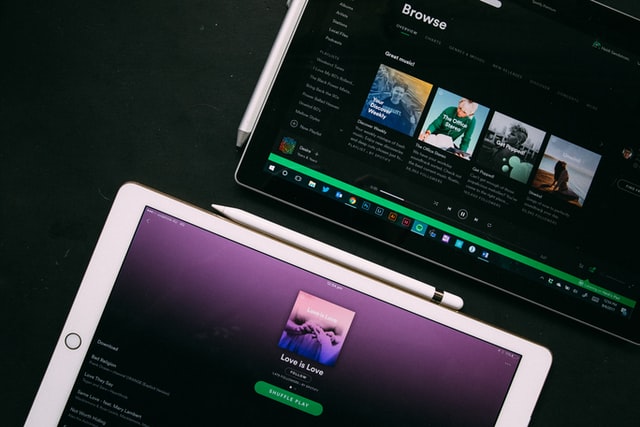 Hackeři získali hesla 380 tisíc uživatelů Spotify