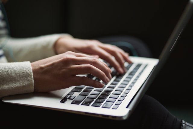 V Nizozemsku unikla z trasovacího systému osobní data tisíců lidí