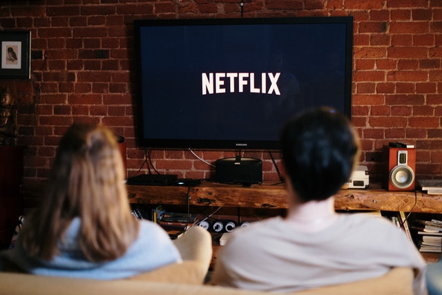 Netflix začal kontrolovat, zda uživatelé tarifů žijí v jedné domácnosti