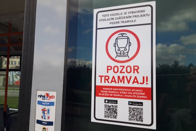 Brněnský dopravní podnik začal testovat aplikaci Pozor tramvaj!
