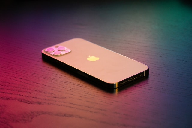 iPhone 13 bude mít displej od Samsungu