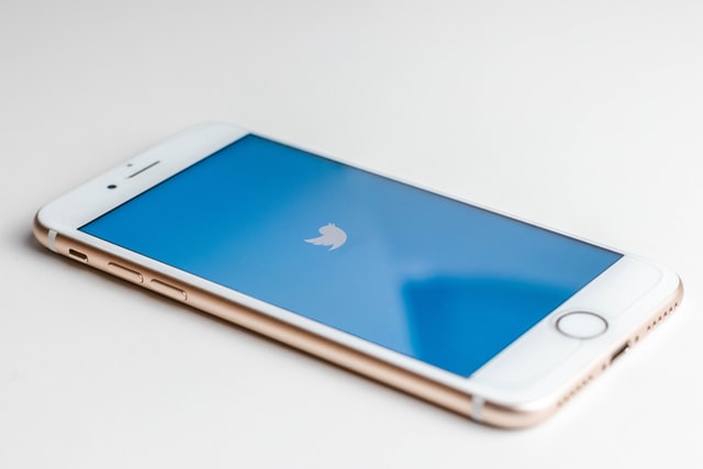 Twitter přidává možnost odměnit autory zajímavých příspěvků