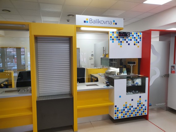 Česká pošta bojuje proti konkurenci: Odeslání balíku je u ní levnější než v Zásilkovně