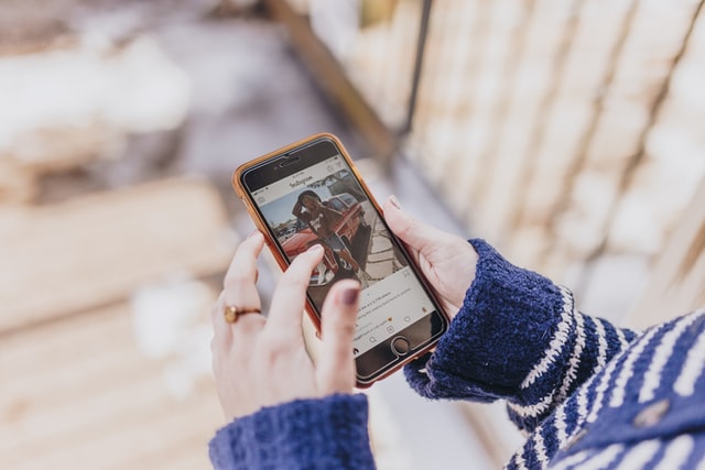 Instagram po letech vrací chronologický feed