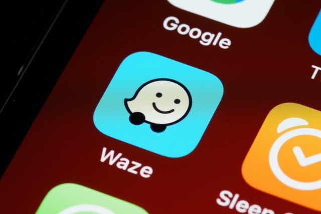 Waze vám nově ukáže, na které čerpací stanici natankujete nejlevněji