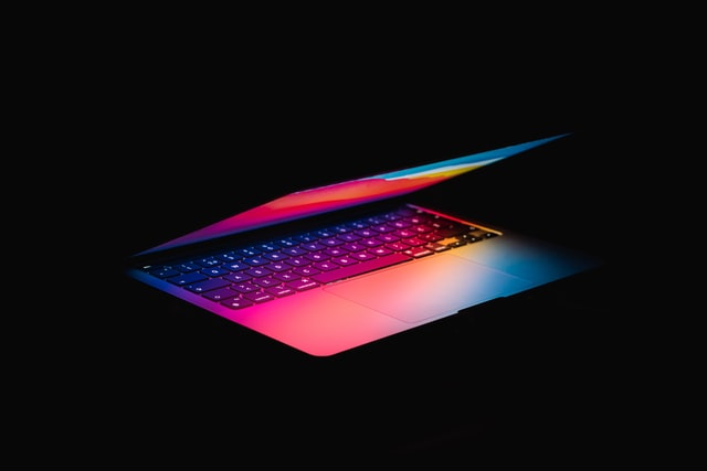 Apple příští rok představí 15“ MacBook Air
