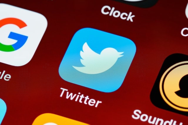 Elon Musk začíná propouštět zaměstnance Twitteru