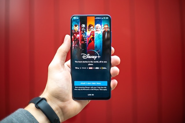 Disney+ ztratil více než 2 miliony předplatitelů