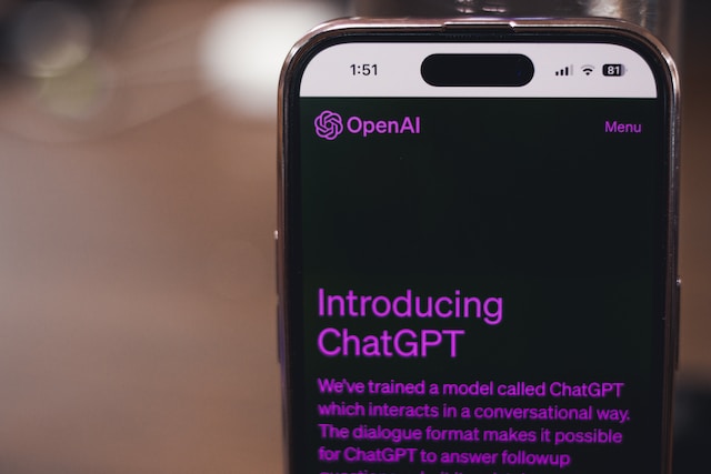 ChatGPT je po rozsáhlé aktualizaci konečně napojen na internet