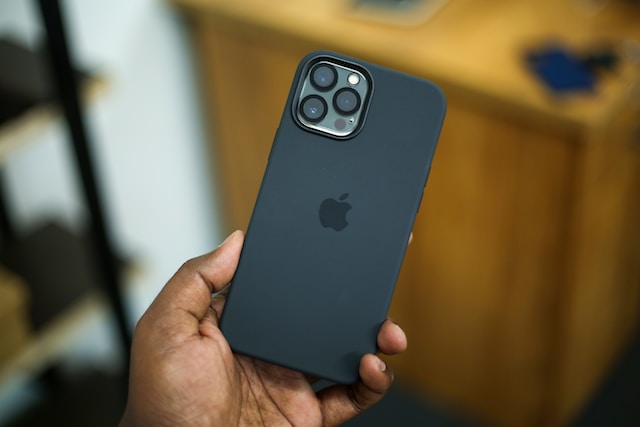 Apple přestal prodávat příslušenství z kůže