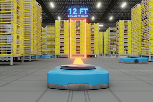 Amazon nasadil miliontého robota, zaměstnanci mají obavy o práci