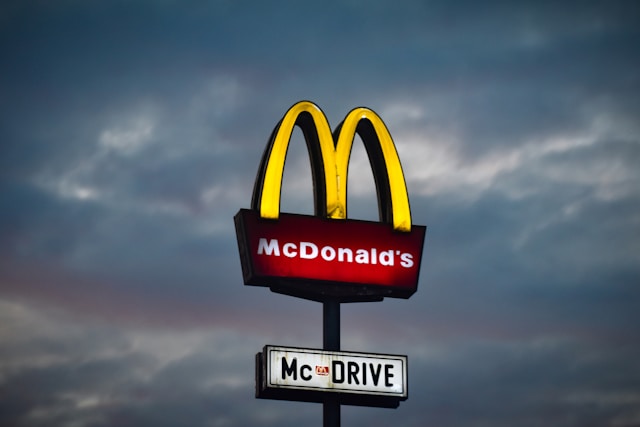 McDonald's unikla data milionů uchazečů o práci, hackeři se do systému přihlásili heslem 123456