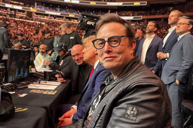 Elon Musk varoval před riziky umělé inteligence