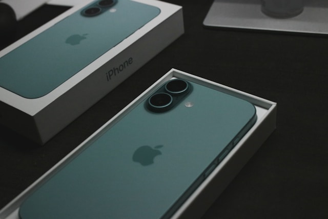 Apple urovná spor o AI funkce, zákazníkům vyplatí odškodnění