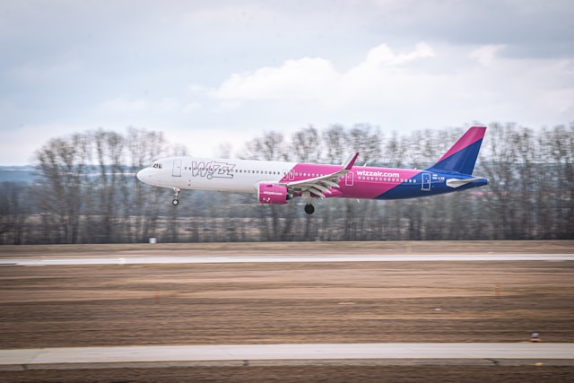 Wizz Air nabídne internet od Starlinku zdarma na všech letech