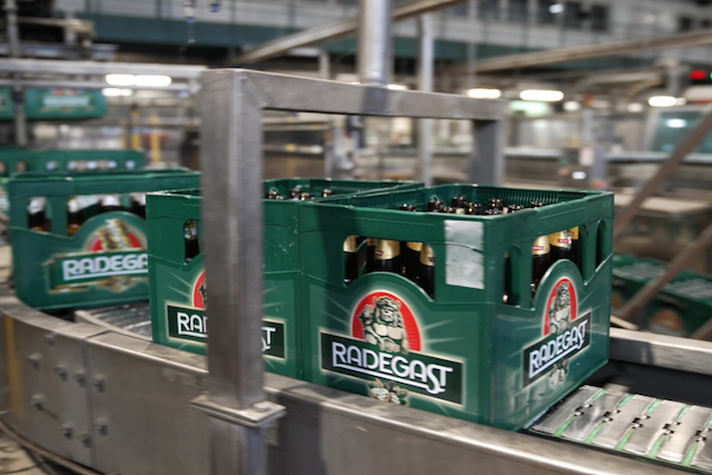 Radegast nasadí při stáčení piva umělou inteligenci