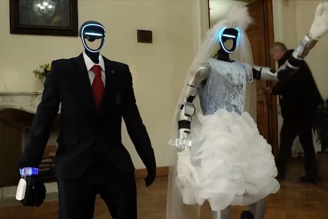 V Rusku se konala první svatba humanoidních robotů