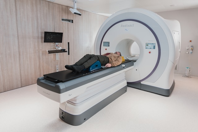 Ostravská studie ukázala, jak může AI pomoci při kontrole roztroušené sklerózy